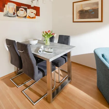 Kaiserhof 119 Kleine Robbe